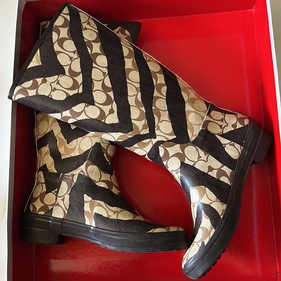 Coach Rain Boots. Size 5. - Picture 1 of 7